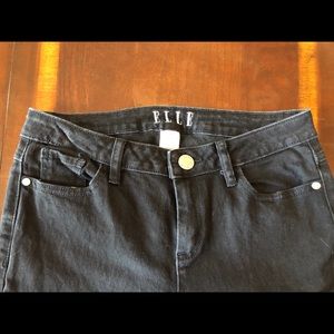 Elle size 4 black jeans